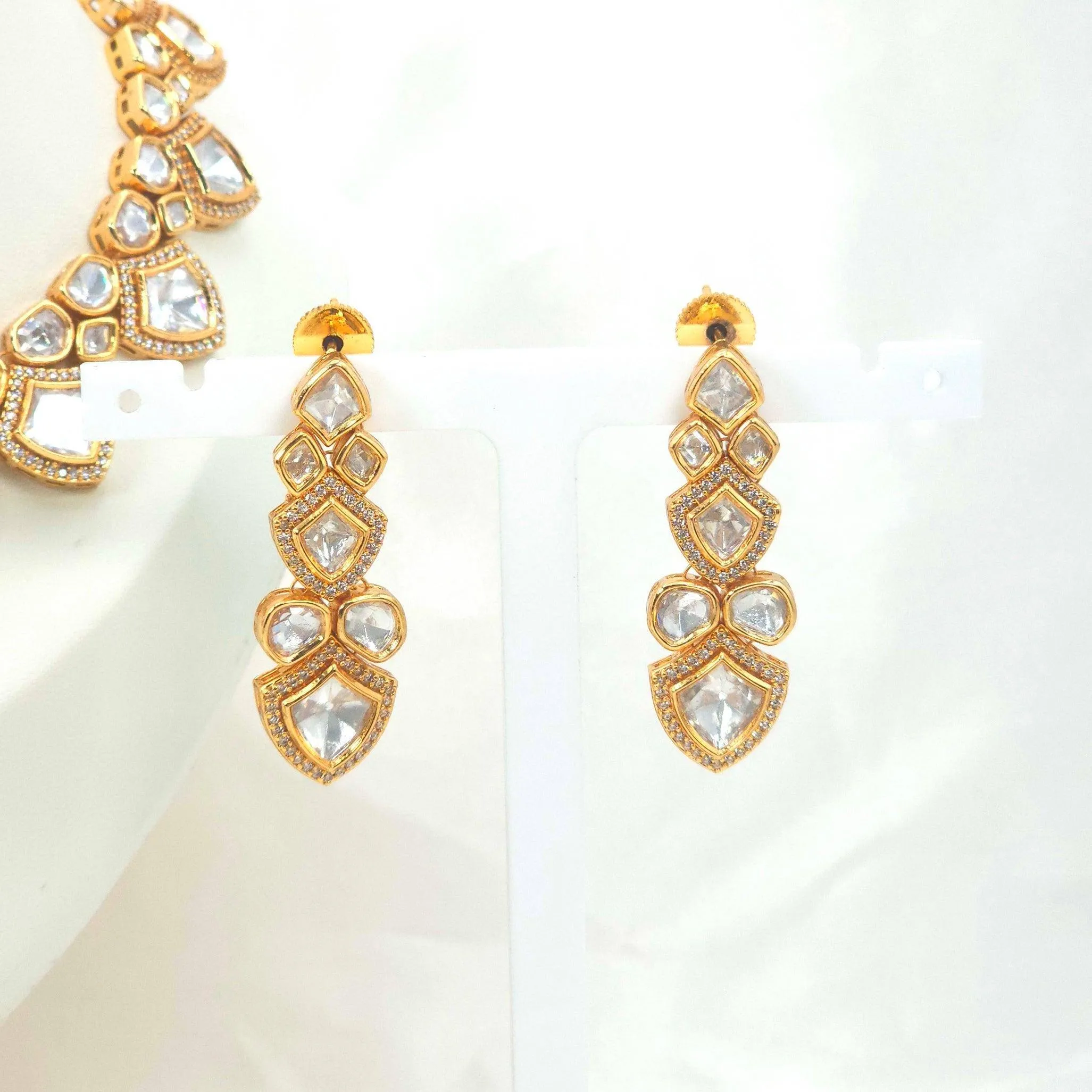 Aman Uncut Kundan Bridal Choker Necklace Set