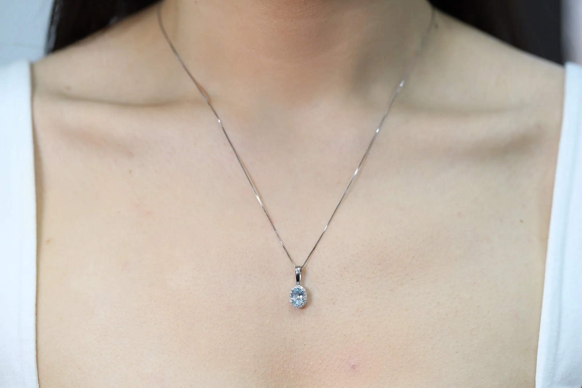 Aniyah 10K White Gold Oval-Cut Brazilian Aquamarine Pendant
