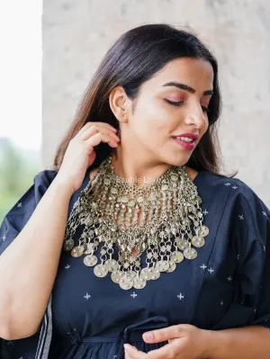 Ava Afghan Choker