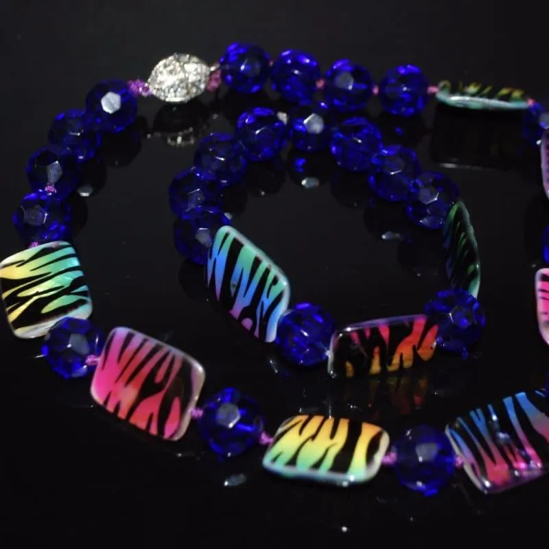 Chunky Blue Animal Print Shell Necklace