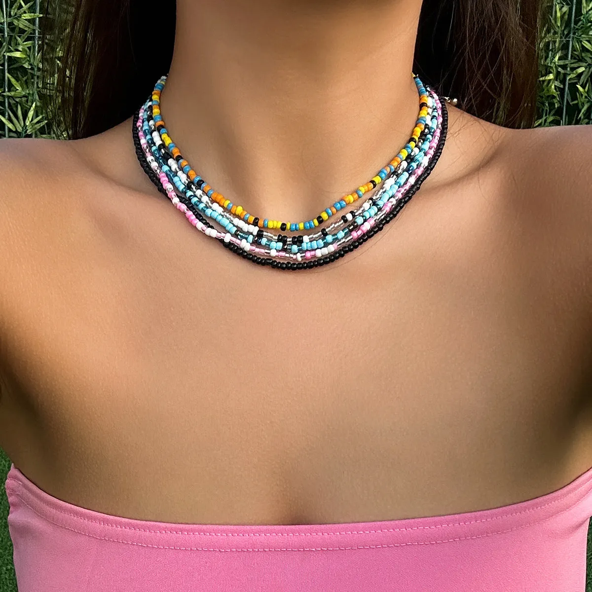 Colorful Bohemian Necklace Set with a Hint of European Inspiration: Stylish Jewelry Blend with a Touch of Minimalism