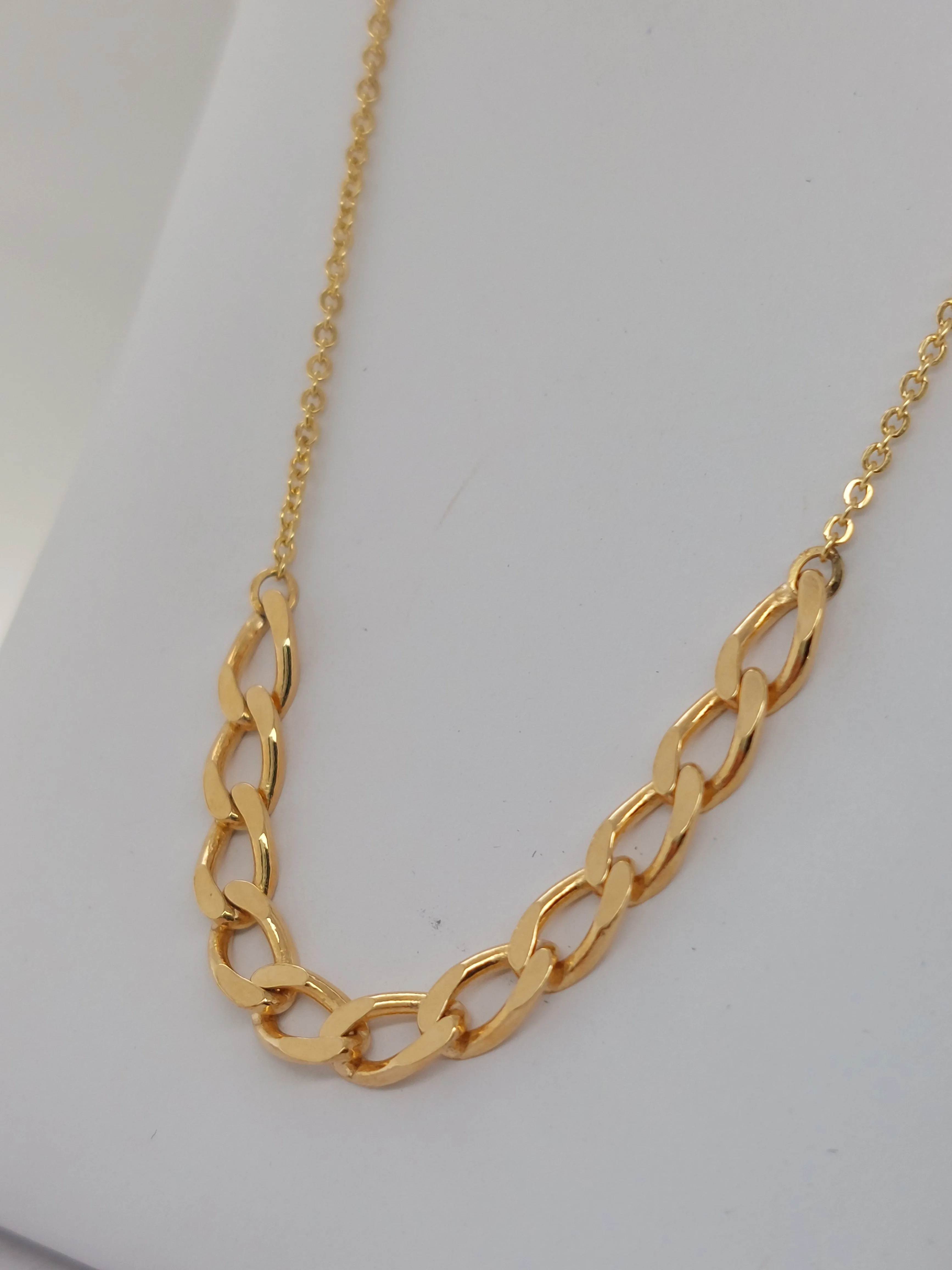 Curb Chain Necklace