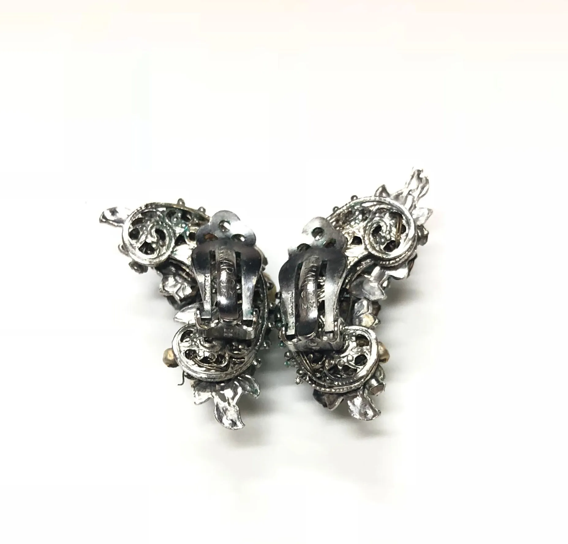 DE MARIO NY VINTAGE ENCRUSTED CRYSTAL CLIP-ON EARRINGS-BROOCH