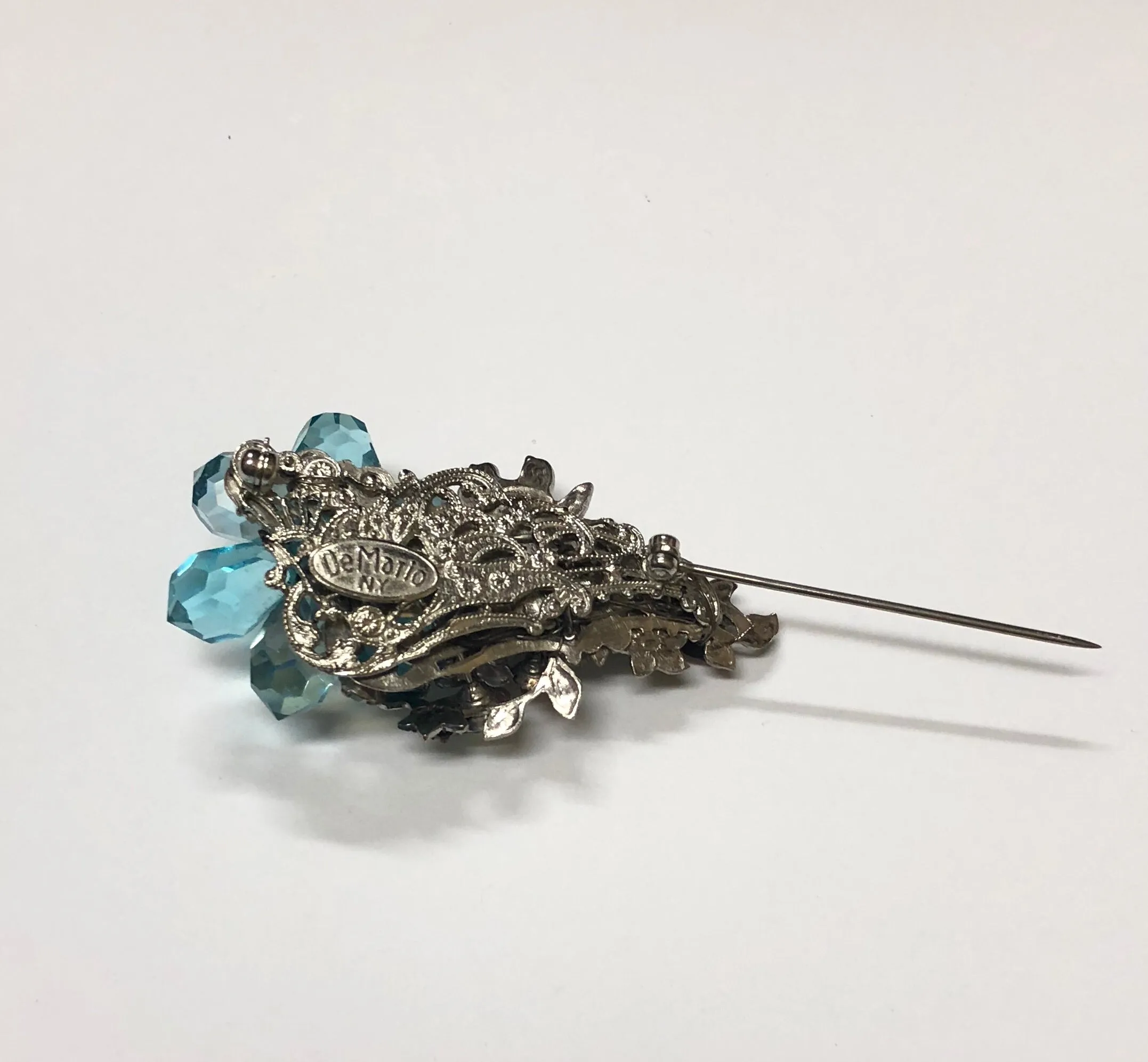 DE MARIO NY VINTAGE ENCRUSTED CRYSTAL CLIP-ON EARRINGS-BROOCH