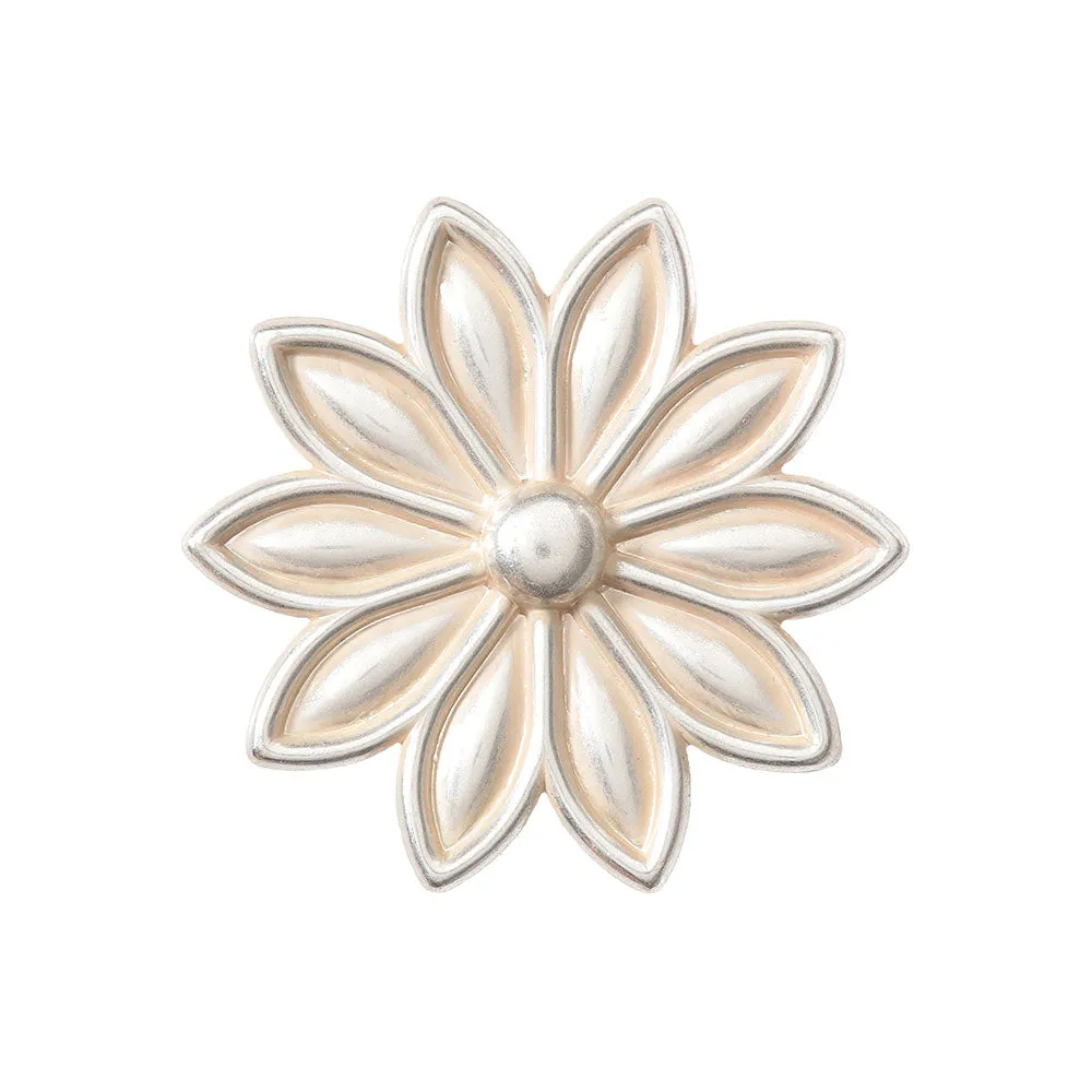 Distressed 10 Petal Flower Brooch
