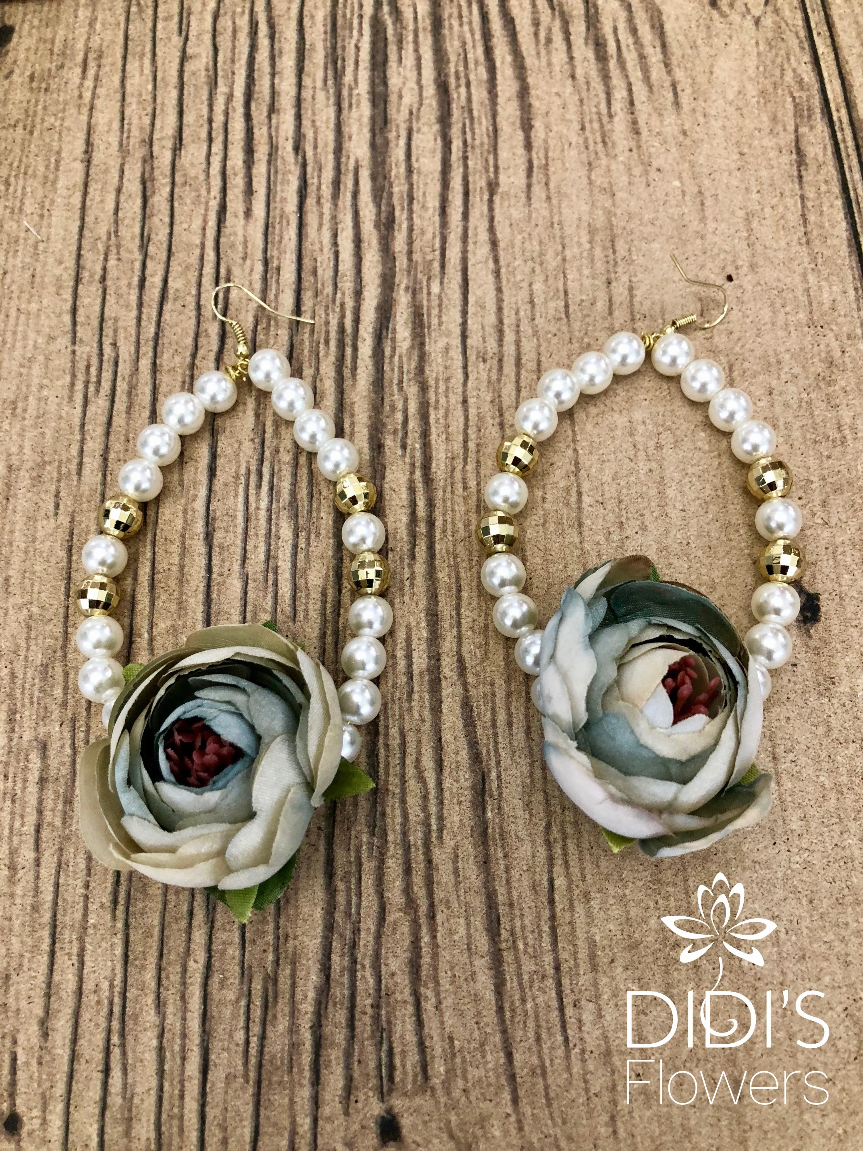Earrings with Pearls