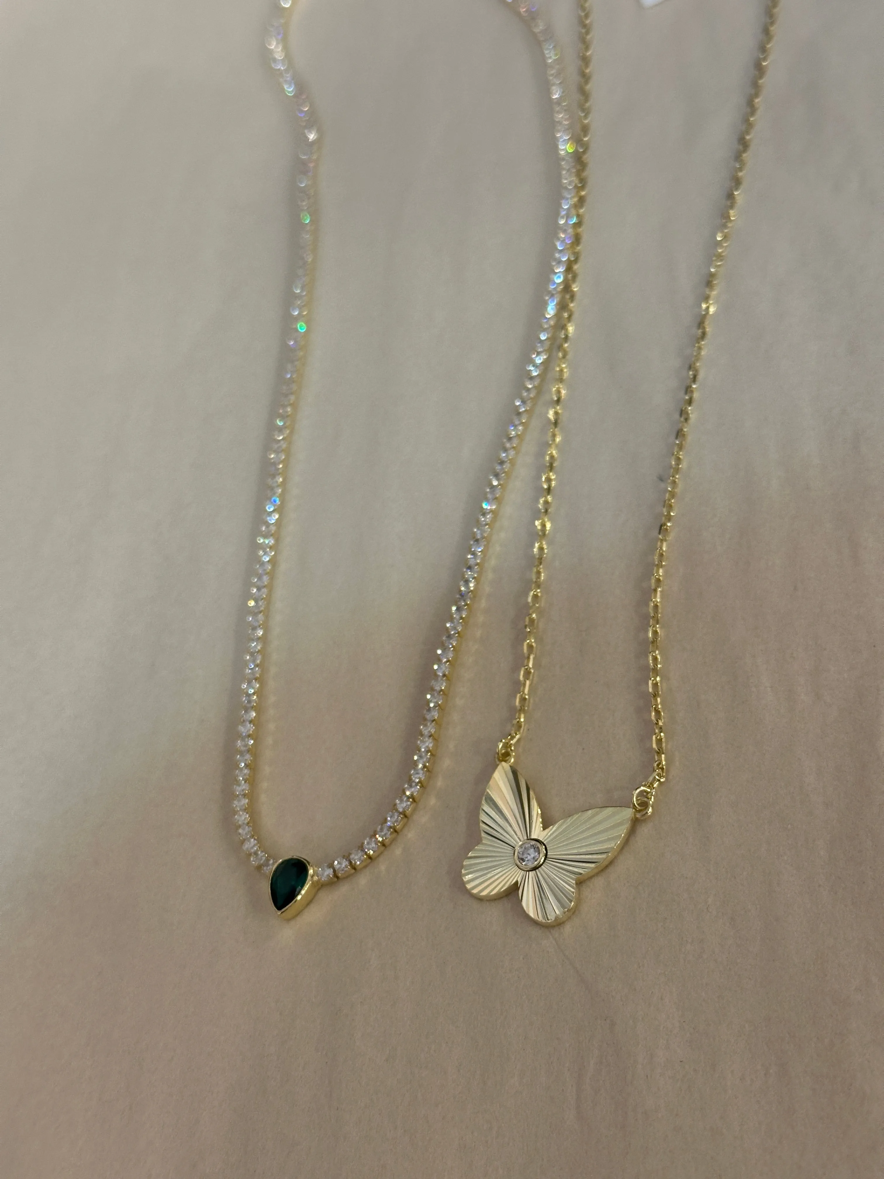 Emerald Bezel Tennis Choker