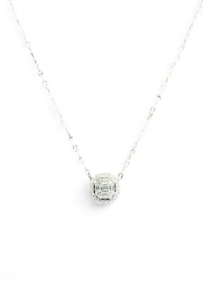 FACE LOOKING ASSCHER HALO PENDANT