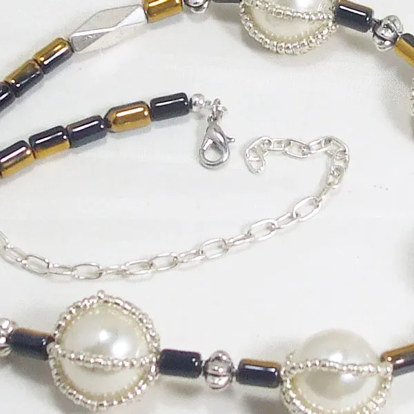 Fanchone Beaded Bead Necklace