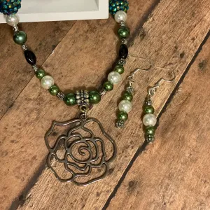 FLOWER Necklace (22-24")