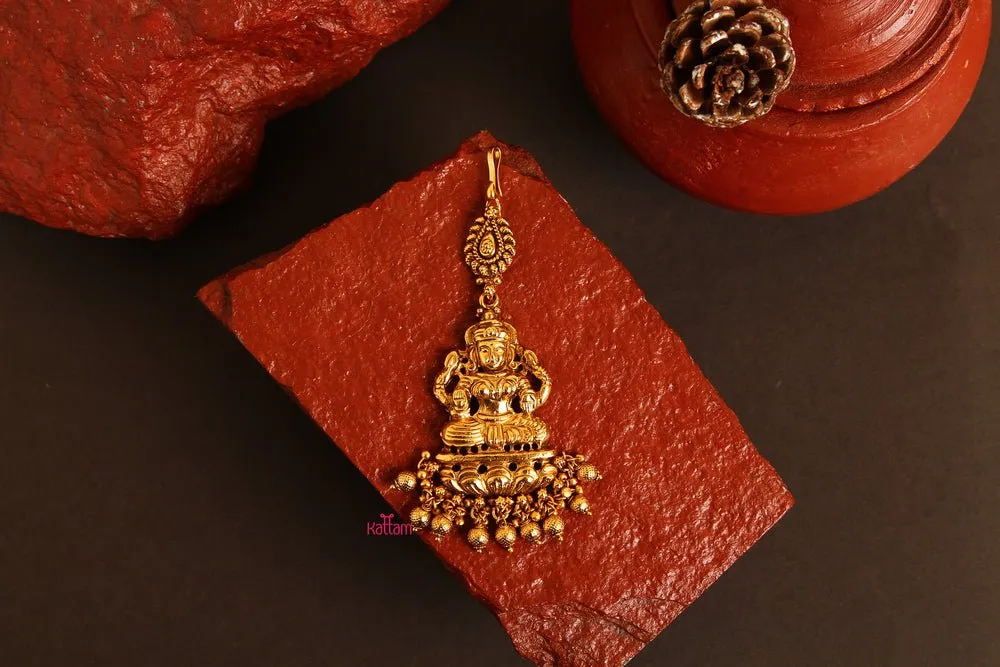 Golden Lakshmi Maang Tikka