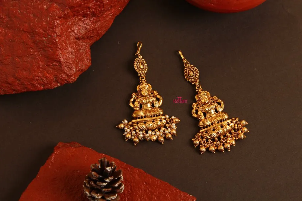 Golden Lakshmi Maang Tikka