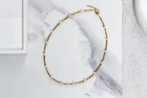 Hematite and pearl 's necklace