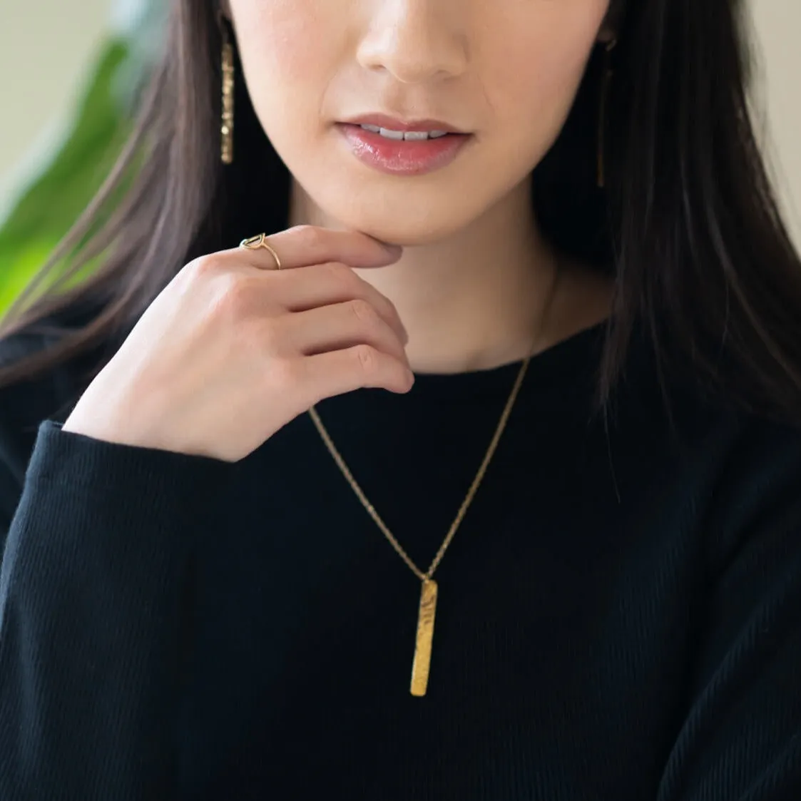 Horizon Necklace