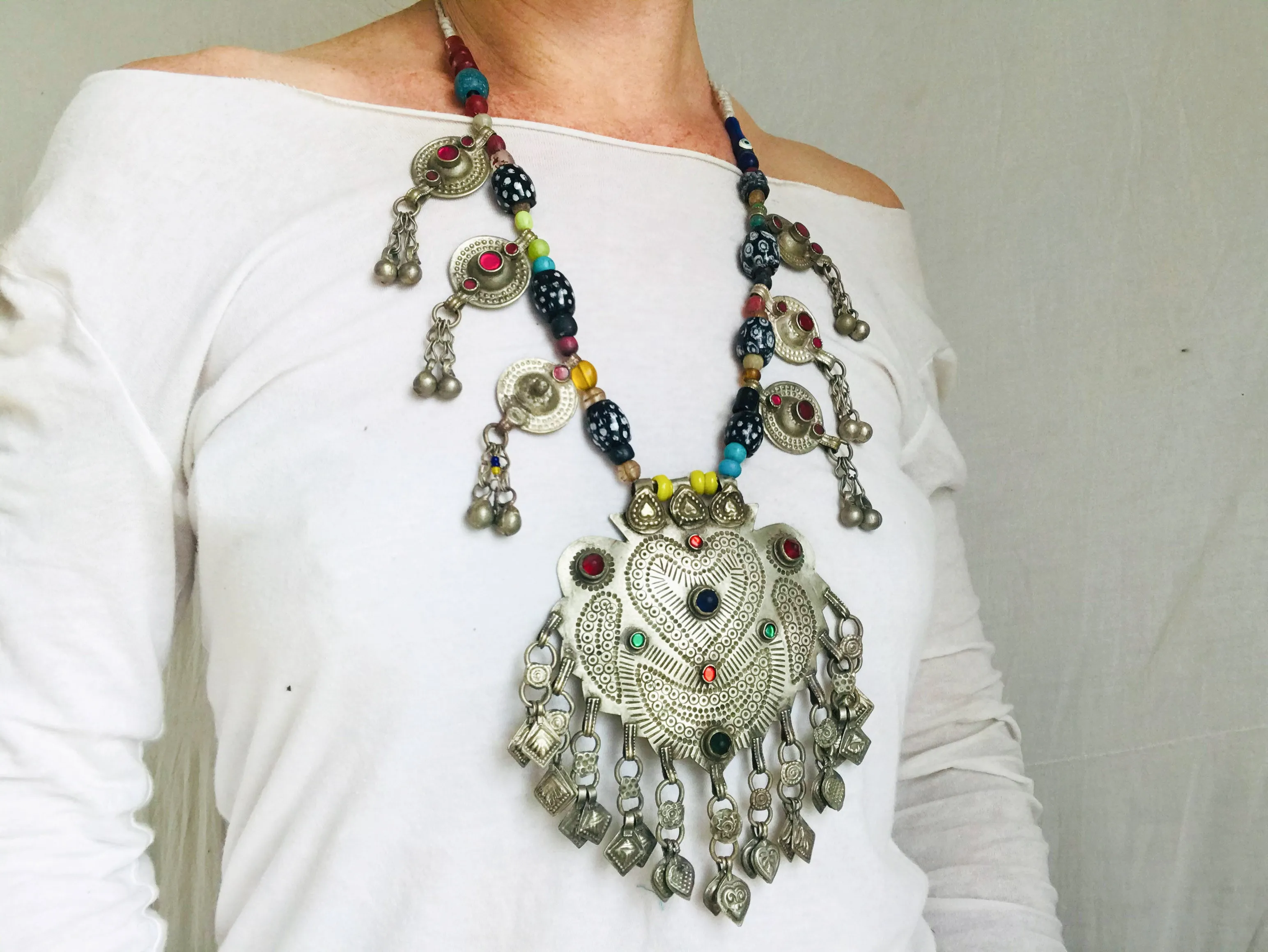 Kashmiri Necklace. Big Heart.
