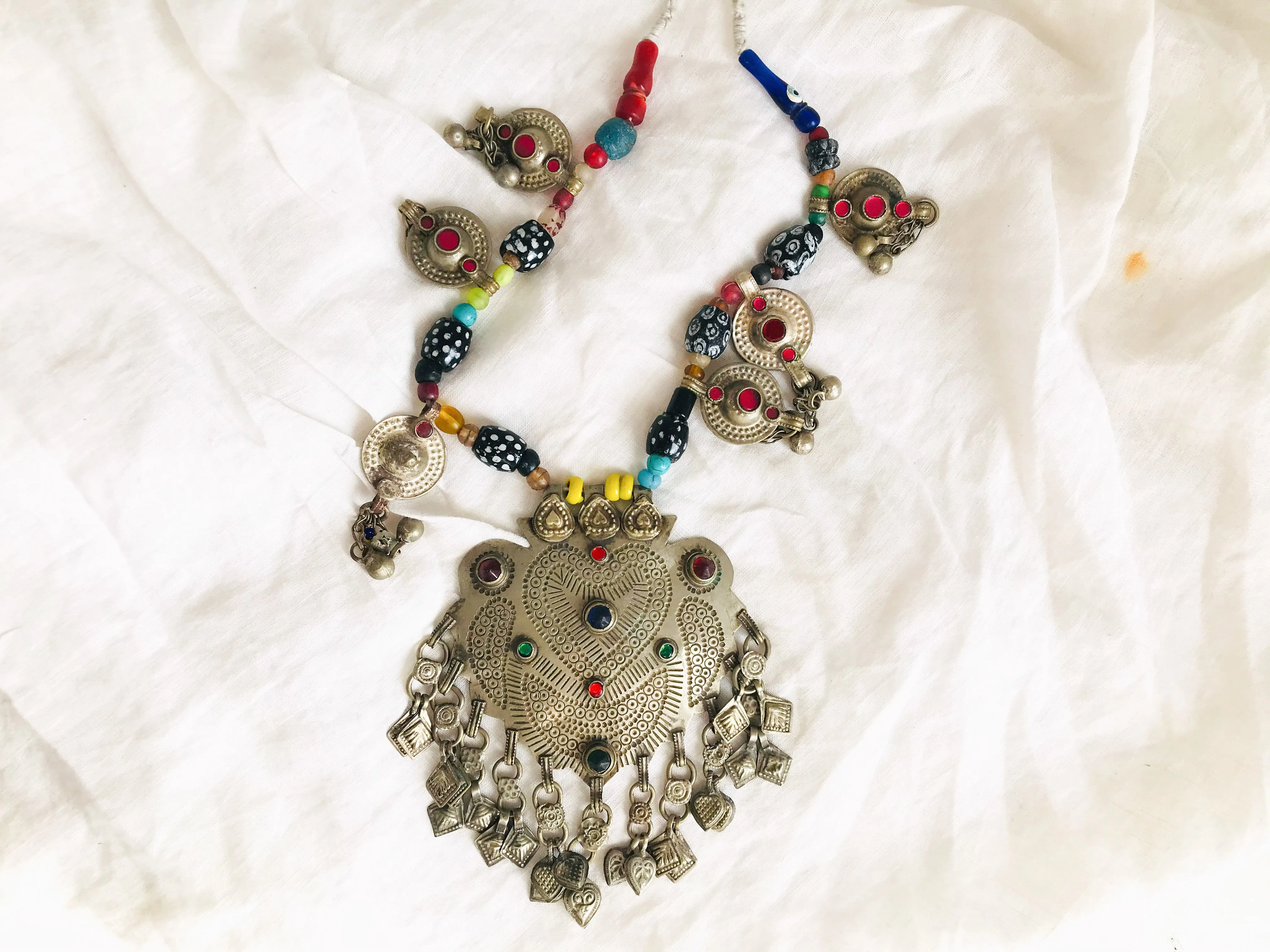 Kashmiri Necklace. Big Heart.