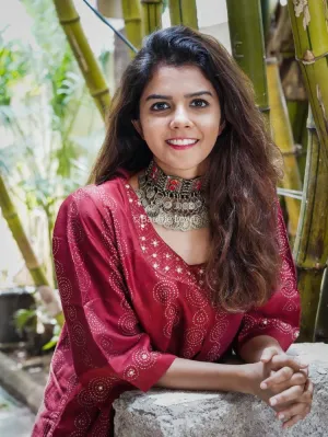 Laal Afghan Choker