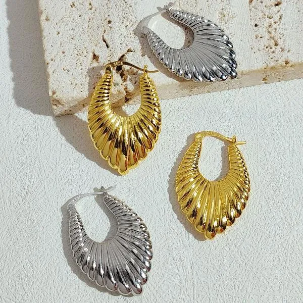 Minimalism Fluid Design Patterned Earrings