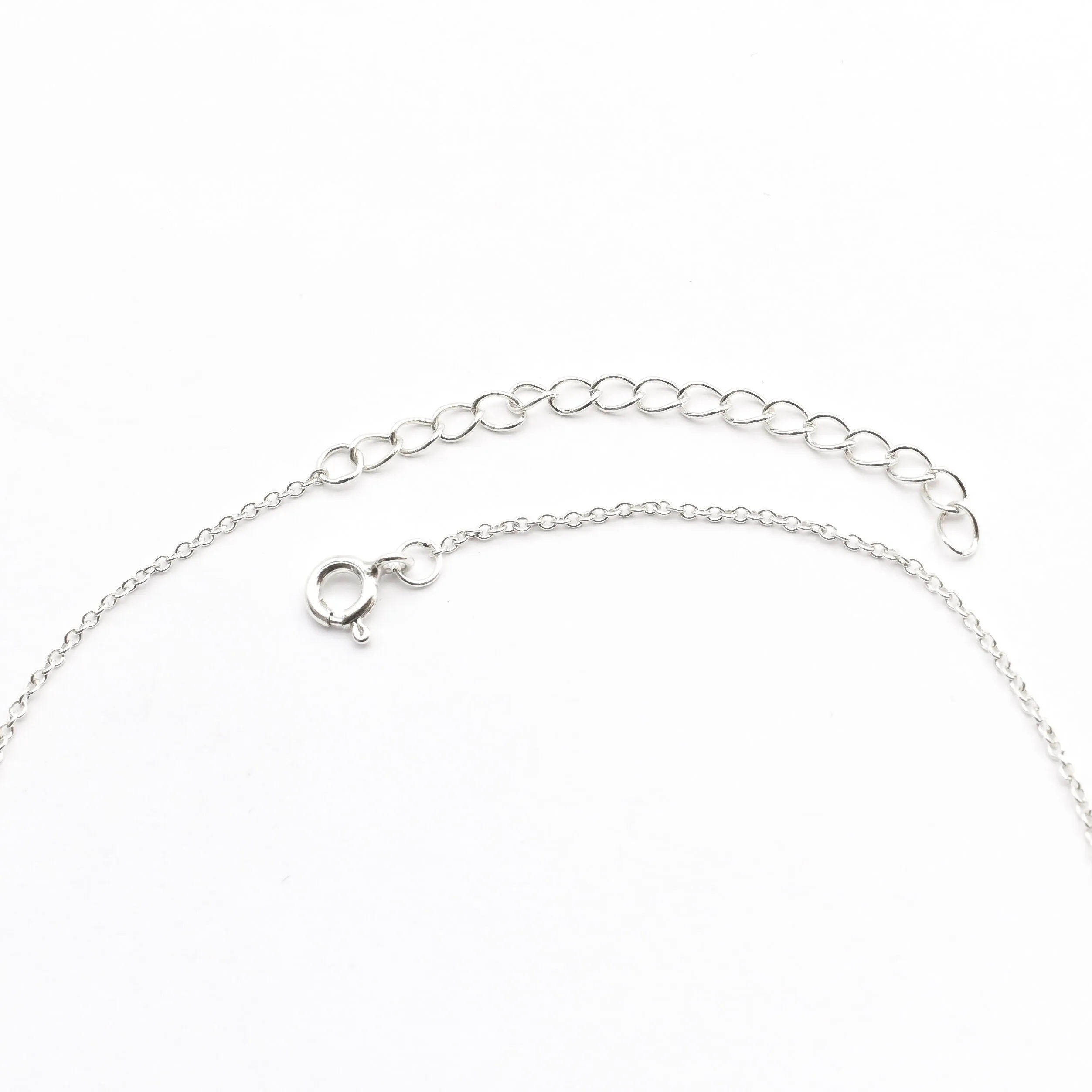Minimalist Heart Necklace - Dainty Heart Pendant - Heart Silver Necklace