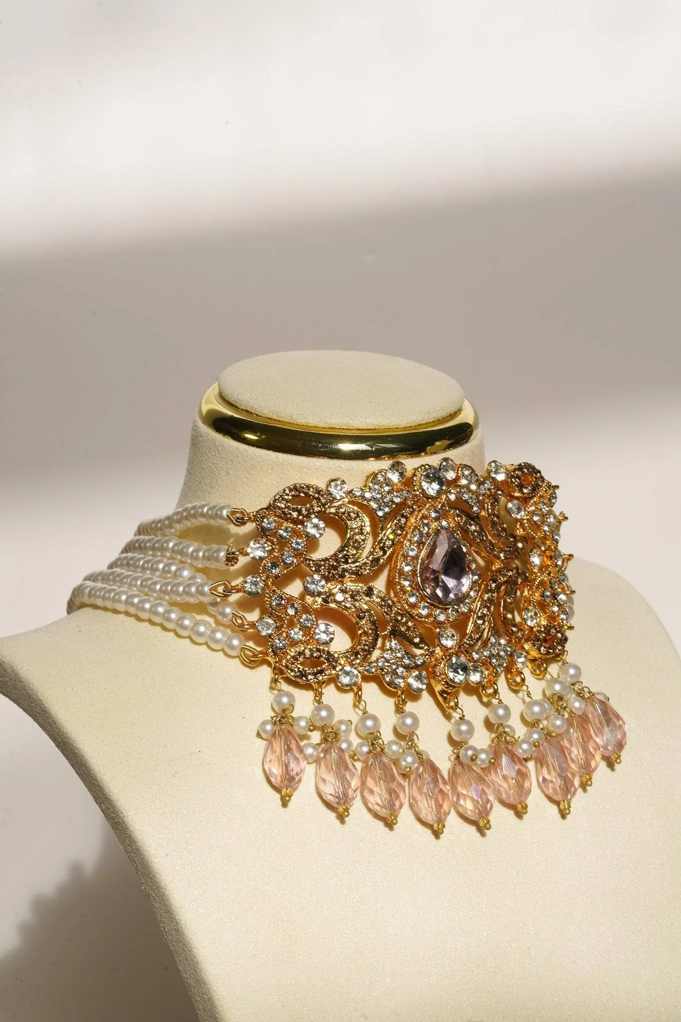 Noreen - Artisan Crafted Choker Necklace Set With Earrings & Tikka
