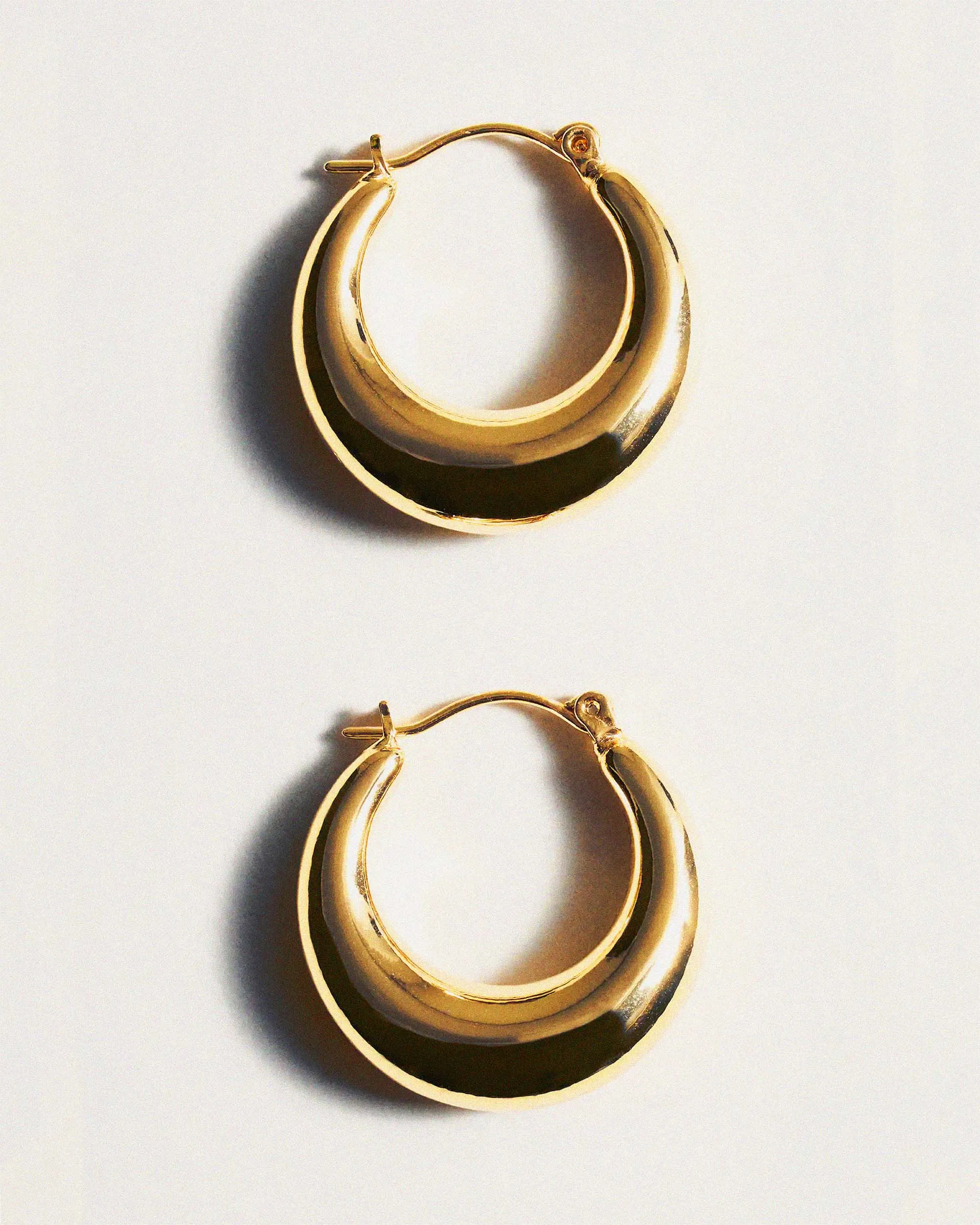 Odelia Bold Hoop Earrings - Silver