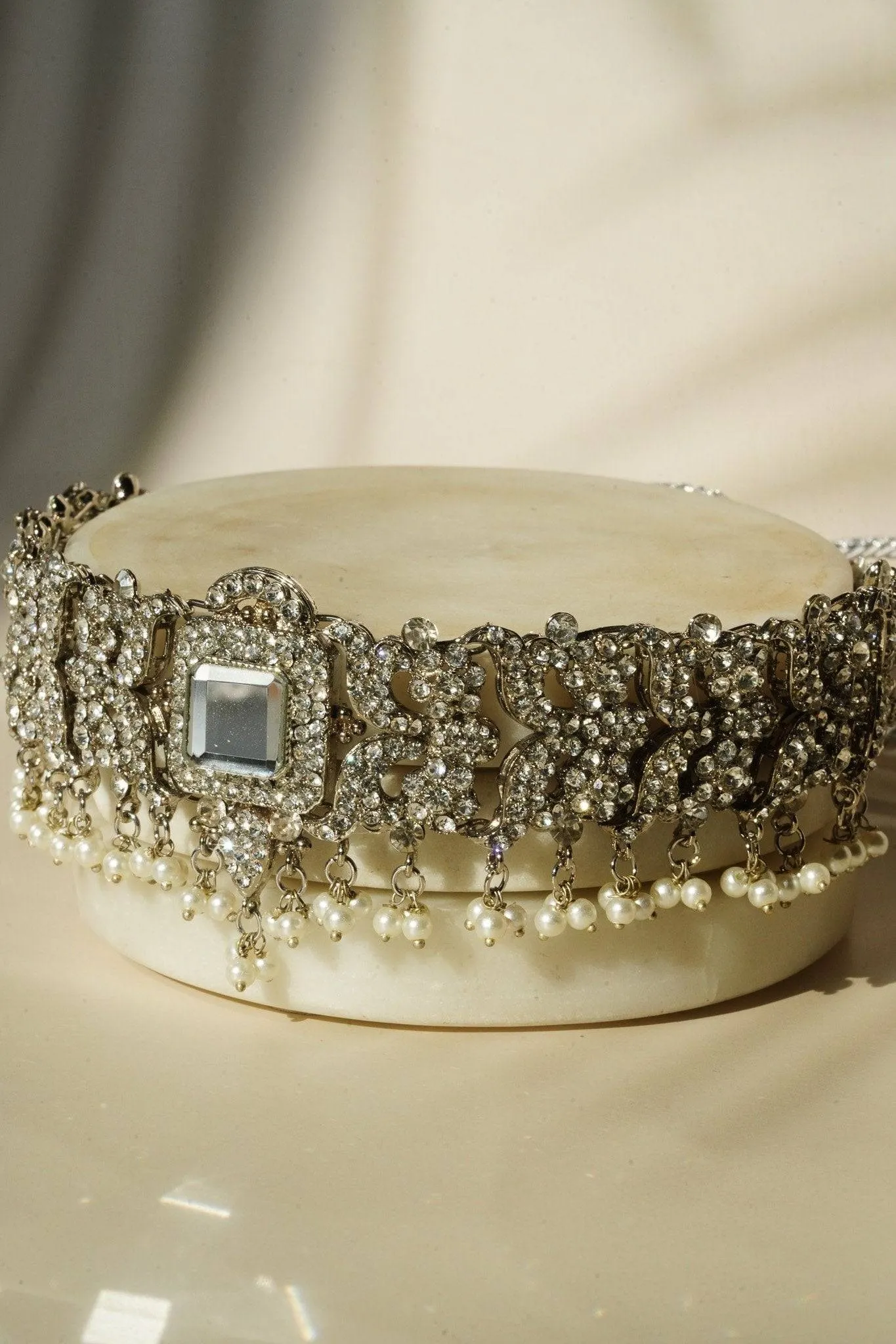 Shanzay - Mirror Embellished Choker Necklace Set