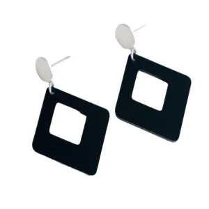 Silver 07 Black Earrings