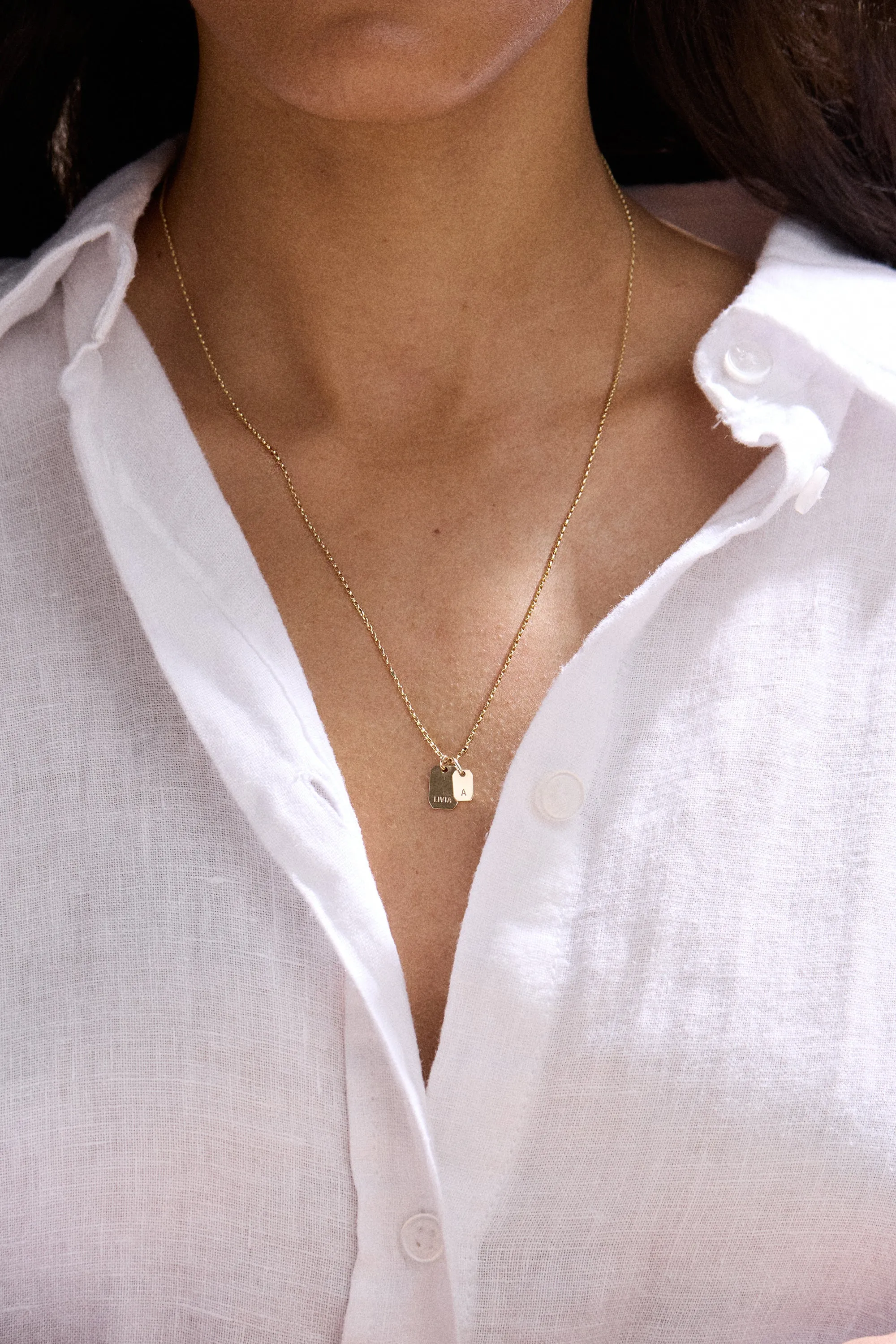 THE LOVE TAG LETTER GOLD PENDANT