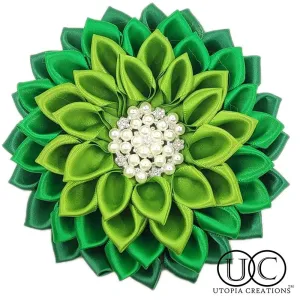 Vivid Green Gradient Flower Corsage Brooch 'Envy'